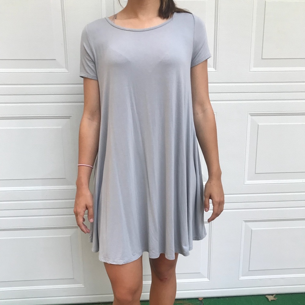 grey dress